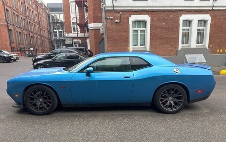 Dodge Challenger III рестайлинг 2, 2016 год, 5 000 000 рублей, 8 фотография