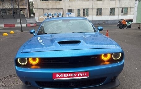 Dodge Challenger III рестайлинг 2, 2016 год, 5 000 000 рублей, 9 фотография