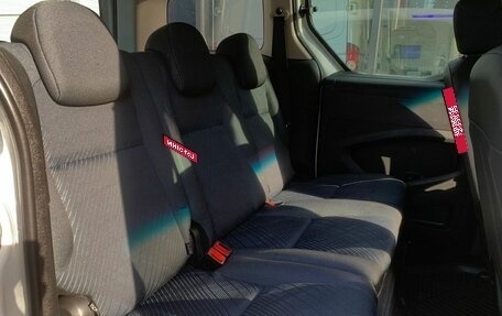 Peugeot Partner II рестайлинг 2, 2011 год, 555 111 рублей, 11 фотография