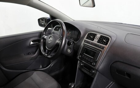 Volkswagen Polo VI (EU Market), 2017 год, 869 000 рублей, 10 фотография