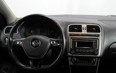 Volkswagen Polo VI (EU Market), 2017 год, 869 000 рублей, 14 фотография