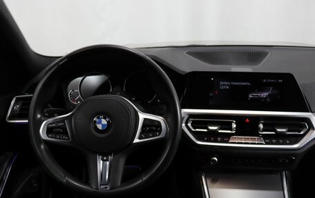 BMW 3 серия, 2019 год, 3 799 000 рублей, 14 фотография
