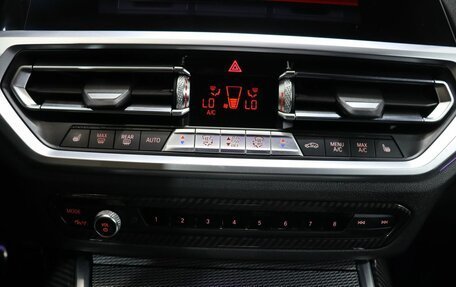 BMW 3 серия, 2019 год, 3 799 000 рублей, 19 фотография