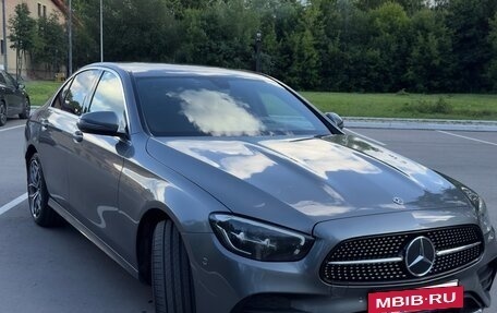 Mercedes-Benz E-Класс, 2020 год, 5 300 000 рублей, 3 фотография