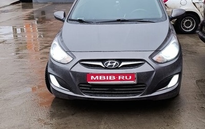 Hyundai Solaris II рестайлинг, 2013 год, 950 000 рублей, 1 фотография