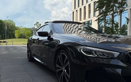 BMW 8 серия, 2019 год, 7 500 000 рублей, 2 фотография