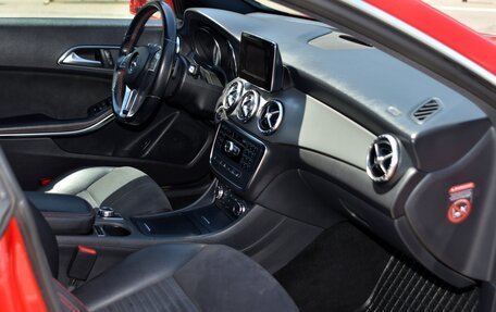 Mercedes-Benz CLA, 2013 год, 1 850 000 рублей, 18 фотография