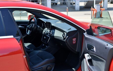 Mercedes-Benz CLA, 2013 год, 1 850 000 рублей, 17 фотография
