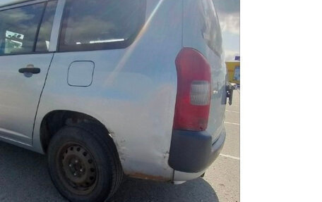 Toyota Probox I, 2003 год, 395 000 рублей, 6 фотография