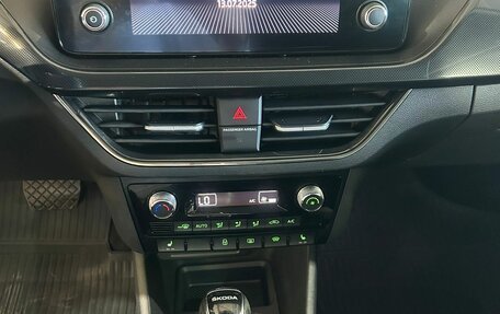 Skoda Rapid II, 2021 год, 1 650 000 рублей, 10 фотография
