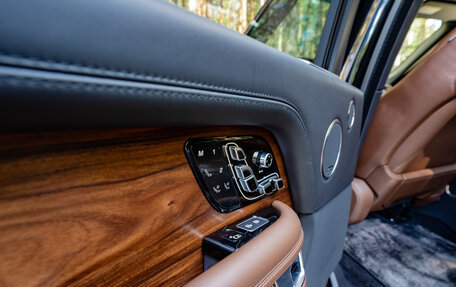 Land Rover Range Rover IV рестайлинг, 2021 год, 12 950 000 рублей, 34 фотография