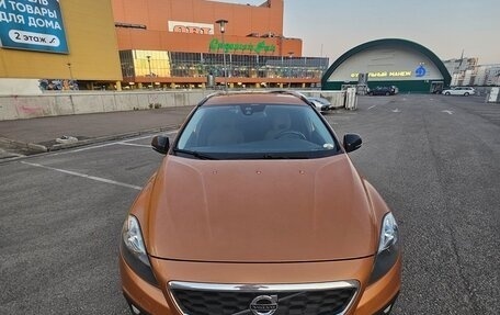 Volvo V40 Cross Country I, 2013 год, 1 700 000 рублей, 2 фотография