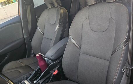 Volvo V40 Cross Country I, 2013 год, 1 700 000 рублей, 11 фотография