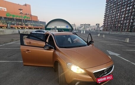 Volvo V40 Cross Country I, 2013 год, 1 700 000 рублей, 10 фотография