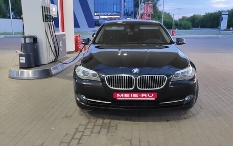 BMW 5 серия, 2012 год, 1 950 000 рублей, 6 фотография