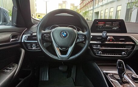 BMW 5 серия, 2020 год, 2 650 000 рублей, 12 фотография