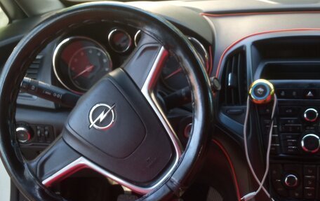 Opel Astra J, 2013 год, 675 000 рублей, 7 фотография