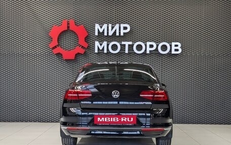Volkswagen Passat B8 рестайлинг, 2017 год, 1 700 000 рублей, 9 фотография