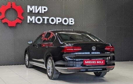 Volkswagen Passat B8 рестайлинг, 2017 год, 1 700 000 рублей, 12 фотография