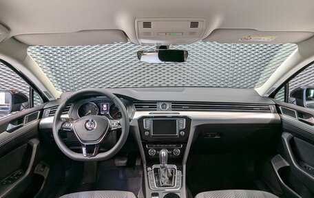 Volkswagen Passat B8 рестайлинг, 2017 год, 1 700 000 рублей, 22 фотография