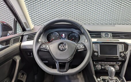 Volkswagen Passat B8 рестайлинг, 2017 год, 1 700 000 рублей, 21 фотография