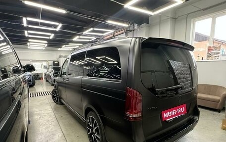 Mercedes-Benz V-Класс, 2019 год, 5 000 000 рублей, 3 фотография
