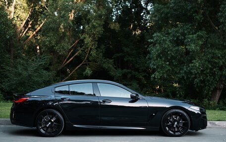 BMW 8 серия, 2022 год, 7 999 999 рублей, 6 фотография