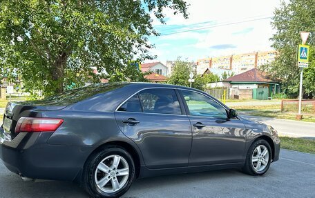 Toyota Camry, 2008 год, 940 000 рублей, 6 фотография
