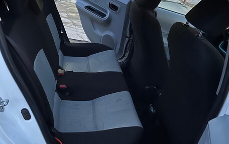 Toyota Aqua I, 2012 год, 670 000 рублей, 9 фотография