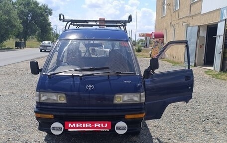 Toyota Lite Ace III, 1991 год, 335 450 рублей, 3 фотография