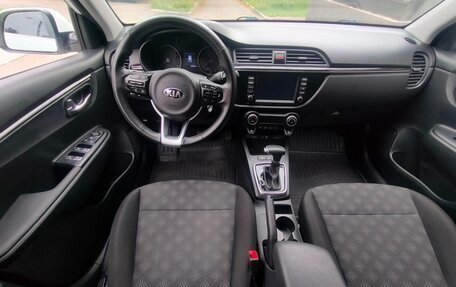 KIA Rio IV, 2020 год, 1 620 000 рублей, 9 фотография