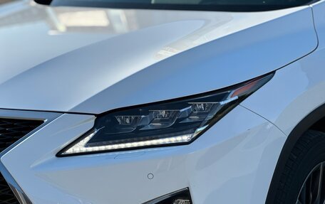 Lexus RX IV рестайлинг, 2016 год, 4 300 000 рублей, 9 фотография