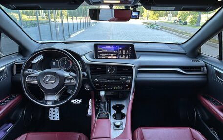 Lexus RX IV рестайлинг, 2016 год, 4 300 000 рублей, 11 фотография