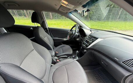 Hyundai Solaris II рестайлинг, 2015 год, 1 100 000 рублей, 10 фотография