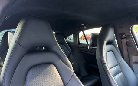 Porsche Panamera II рестайлинг, 2019 год, 9 900 000 рублей, 24 фотография