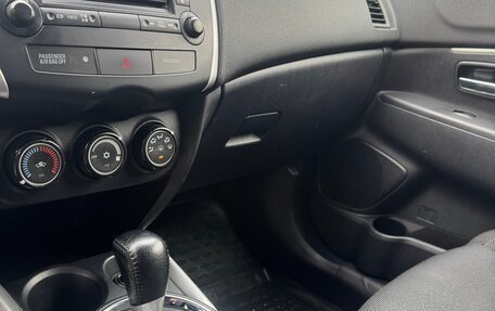 Mitsubishi ASX I рестайлинг, 2010 год, 920 000 рублей, 11 фотография