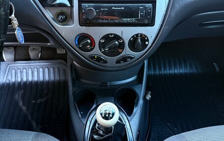 Ford Focus IV, 2003 год, 270 000 рублей, 16 фотография
