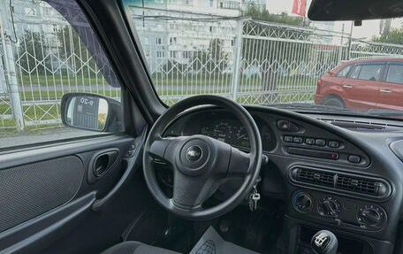 Chevrolet Niva I рестайлинг, 2019 год, 899 000 рублей, 10 фотография