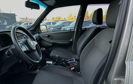 Chevrolet Niva I рестайлинг, 2019 год, 899 000 рублей, 26 фотография