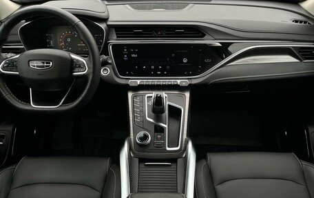 Geely Atlas, 2022 год, 1 980 000 рублей, 16 фотография