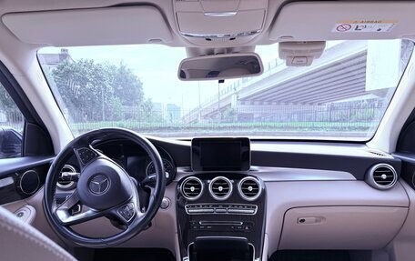 Mercedes-Benz GLC, 2017 год, 3 500 000 рублей, 14 фотография