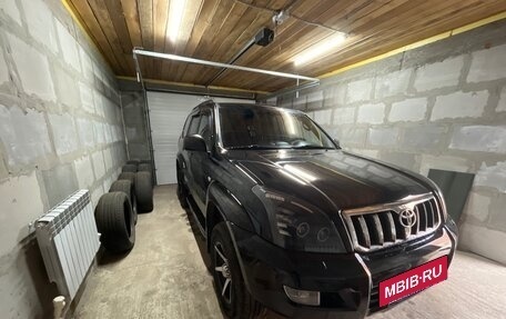 Toyota Land Cruiser Prado 120 рестайлинг, 2007 год, 2 690 000 рублей, 7 фотография