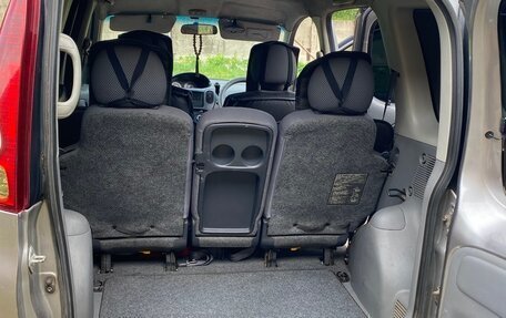 Toyota FunCargo, 2002 год, 450 000 рублей, 12 фотография