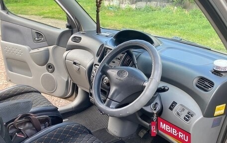 Toyota FunCargo, 2002 год, 450 000 рублей, 6 фотография