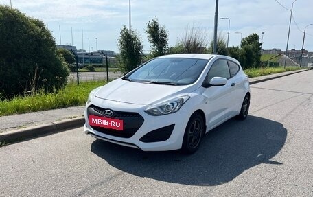 Hyundai i30 II рестайлинг, 2013 год, 840 000 рублей, 9 фотография