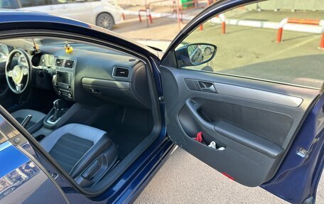 Volkswagen Jetta VI, 2011 год, 1 180 000 рублей, 9 фотография