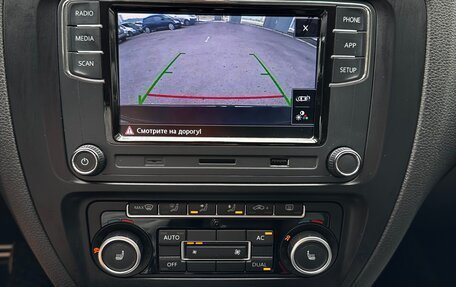Volkswagen Jetta VI, 2011 год, 1 180 000 рублей, 15 фотография