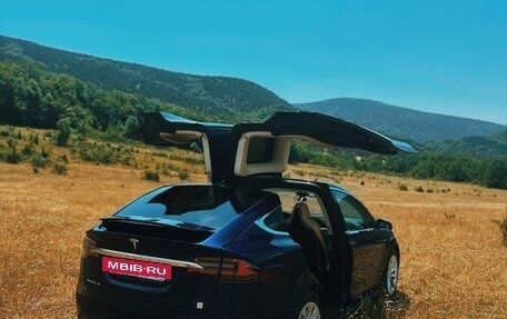 Tesla Model X I, 2016 год, 2 900 000 рублей, 3 фотография