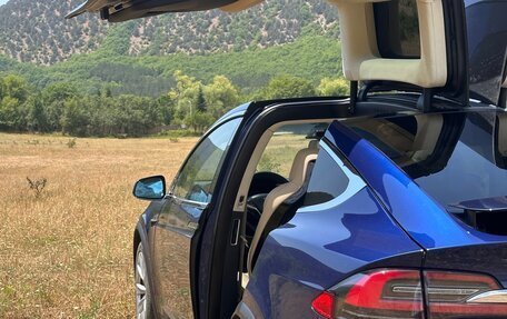 Tesla Model X I, 2016 год, 2 900 000 рублей, 9 фотография