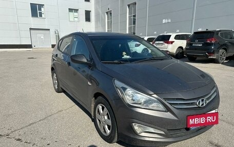 Hyundai Solaris II рестайлинг, 2015 год, 797 000 рублей, 4 фотография